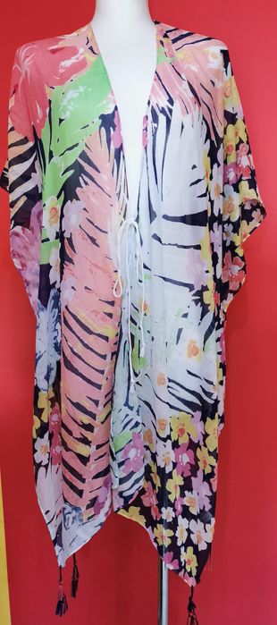 Fajne kimonko perero frędzle