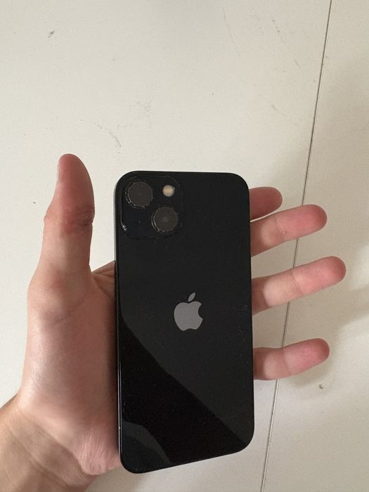Iphone 13 stan bardzo dobry