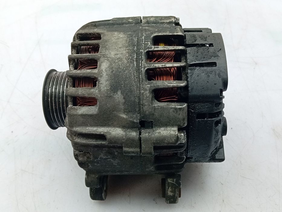 Alternador AUDI A5 (8T3)