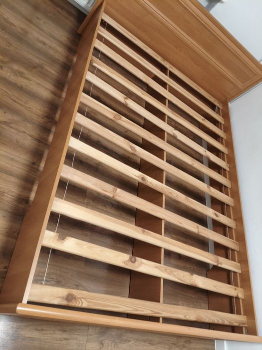 Łóżko do sypialni  140x200