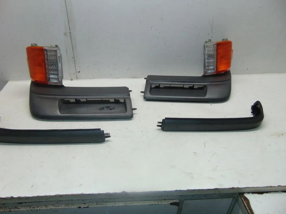 Mazda E2200 furgão aros/Piscas