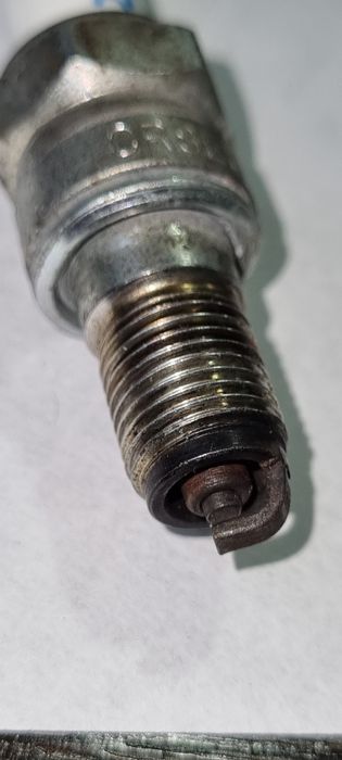 Свіча NGK CR 8 EH 9