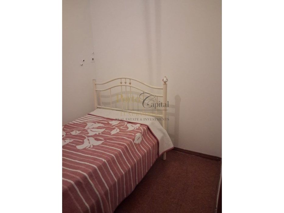 Apartamento T3+1 Com Fantastica Vista Sobre O Douro, Uma Box (3 Lug...