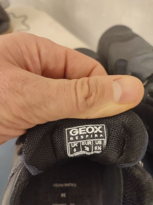 Шкіряні черевики Geox Aerant. er 38 ботинки