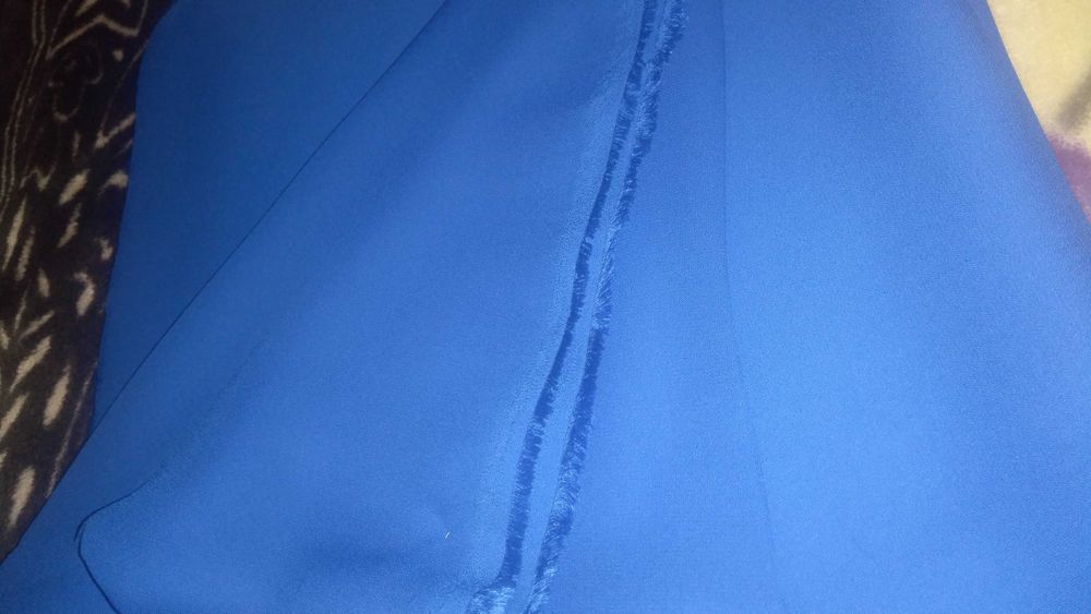 Ткань плательный шелк 1,5*2,9 отрез синий