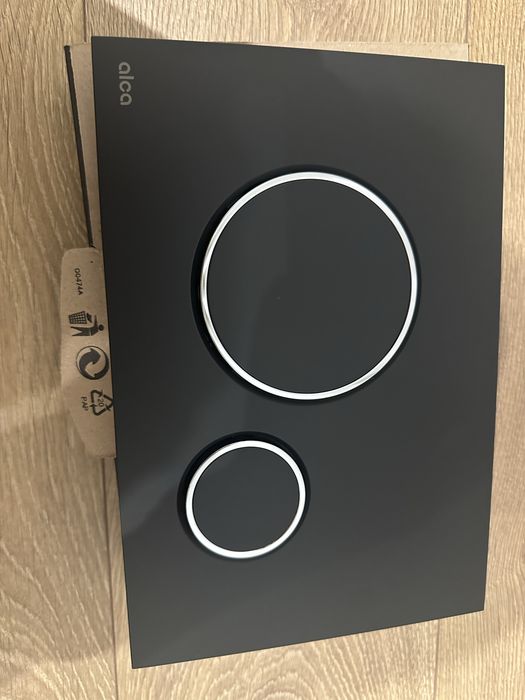 Placa de descarga preta mate da ALCA