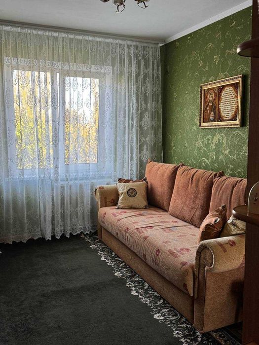 Продаж 2кімнатної квартири на Південному-Заході