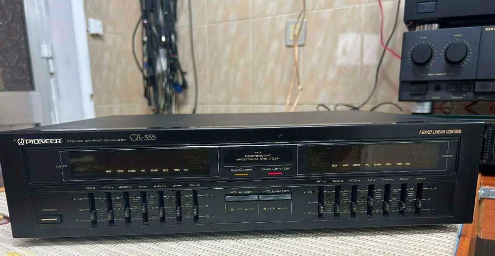 Pioneer Equalizador GR-555 band_7 impecável