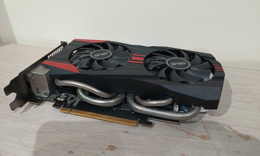 Placa gráfica GTX 760