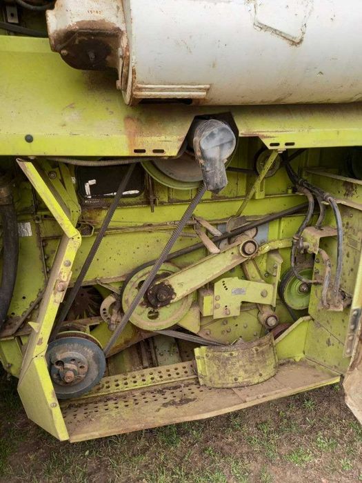 Комбайн зернозбиральний Claas Mega 208 II