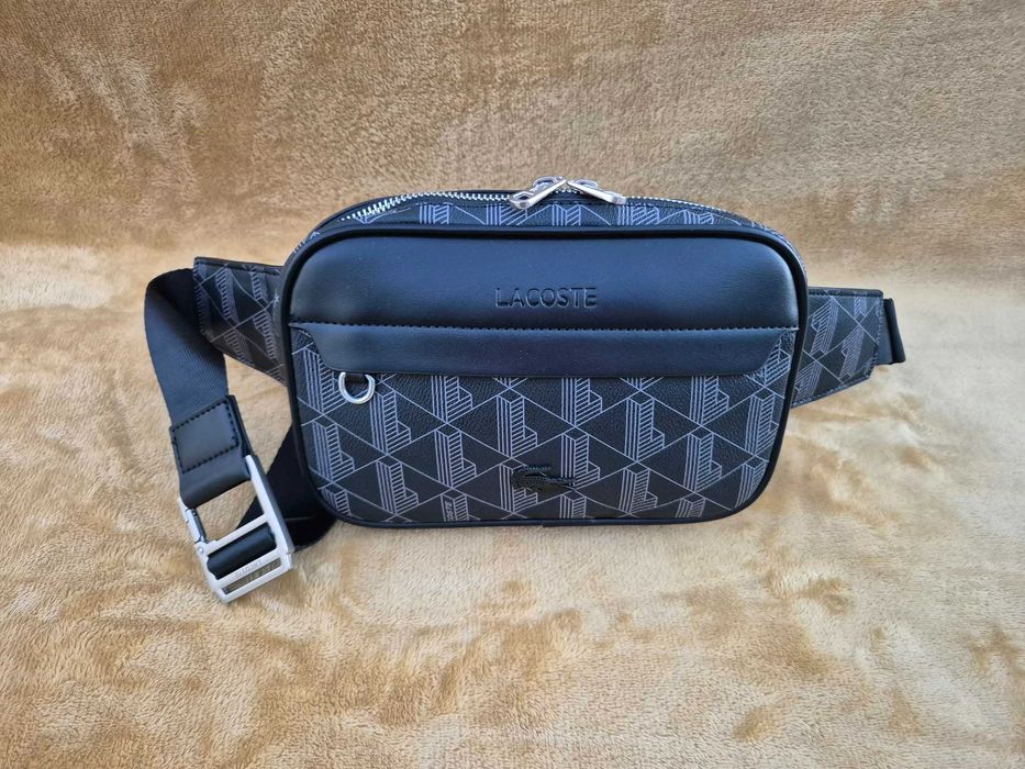 Bolsa de Cintura LACOSTE The Blend - Preta
