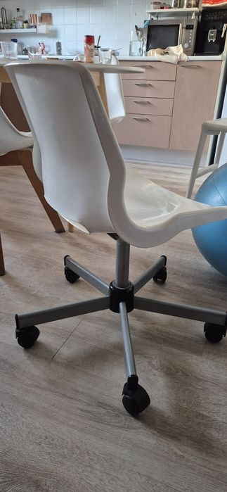 Cadeira secretária criança