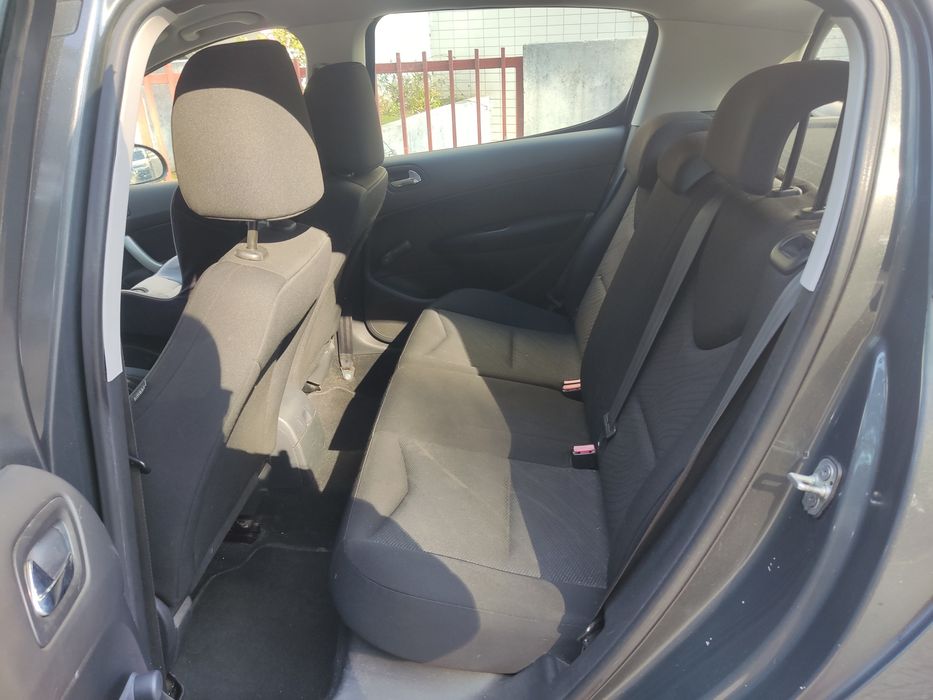 Peugeot 308 gasolina só 3250€