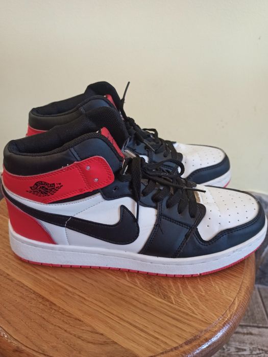 Красовки NIKE, шкіряні, 40-41