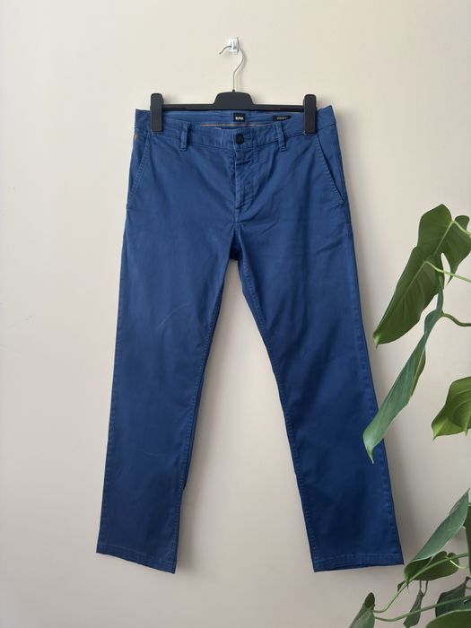 Hugo Boss Klasyczne spodnie chinosy casual regular fit r.48 M