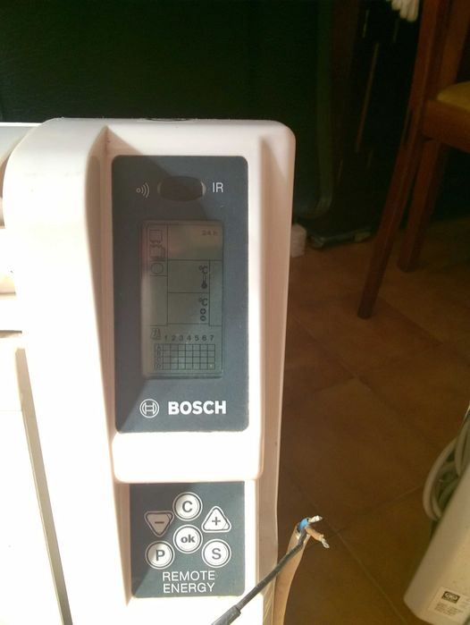 Ainda se encontra disponível.Aquecedor de parede marca BOSCH