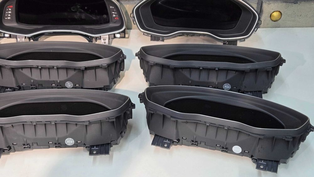 Панель приладів щиток виртуалка  Audi Q5 / A4 / A5 Virtual Cockpit (Єв