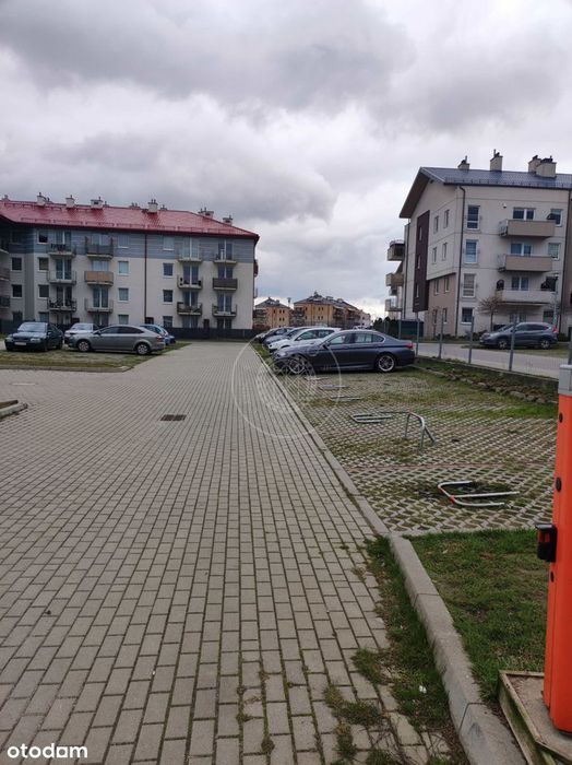 Miejsce postojowe Bez Opłat DO Wspólnoty