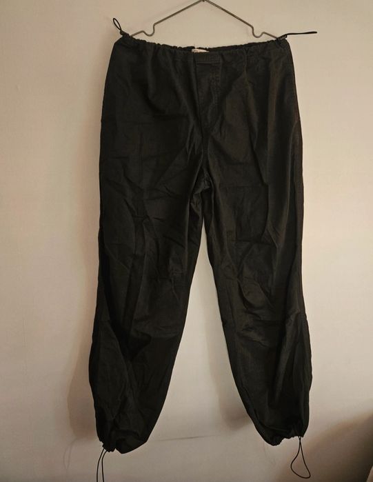 Spodnie stradivarius Parachute, S M czarne ściągacze