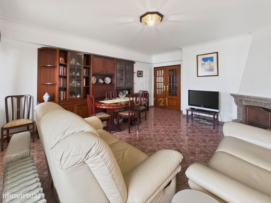 Apartamento T4 – Quinta da Marialva, Corroios — Corroios, Setúbal