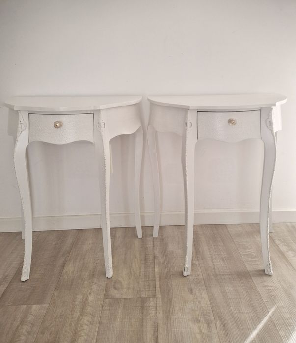 Conjunto mesas de cabeceira