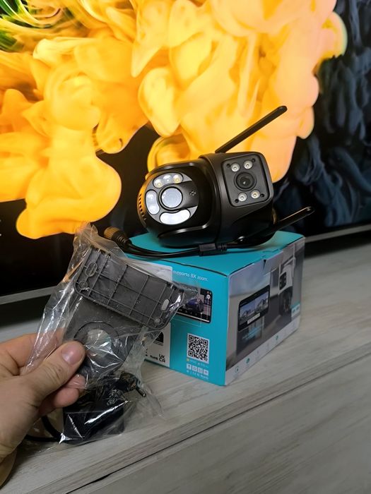 Вулична IP-камера 8МП WiFi з подвійною лінзою та автостеженням (iCSee)