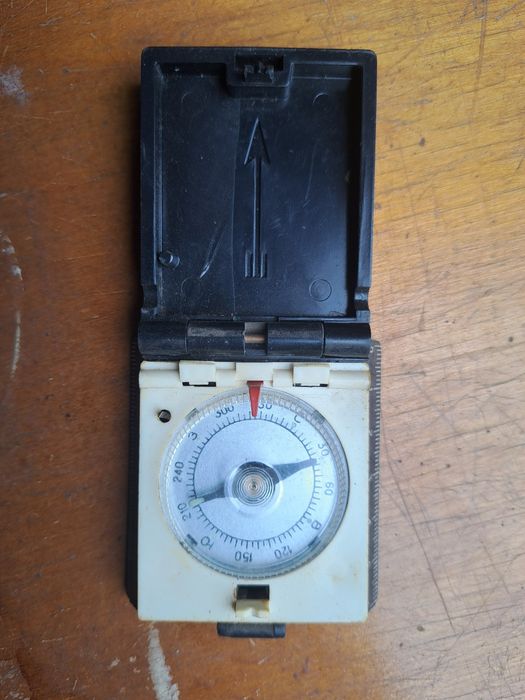 Продам туристический компас