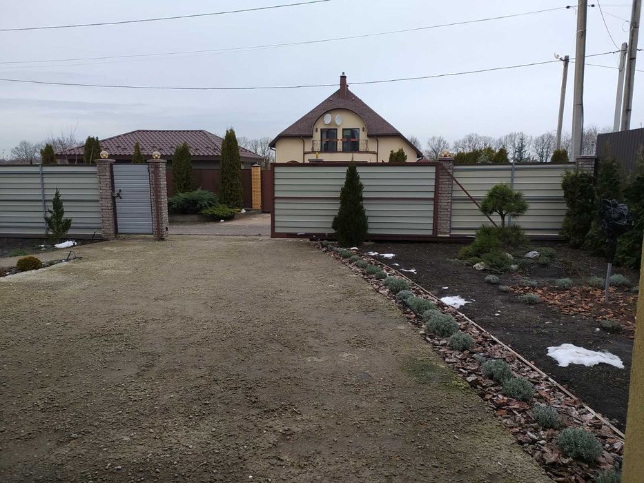 продаж будинку с.Княжичі вул. Незалежності, 12 Броварського р-ну.