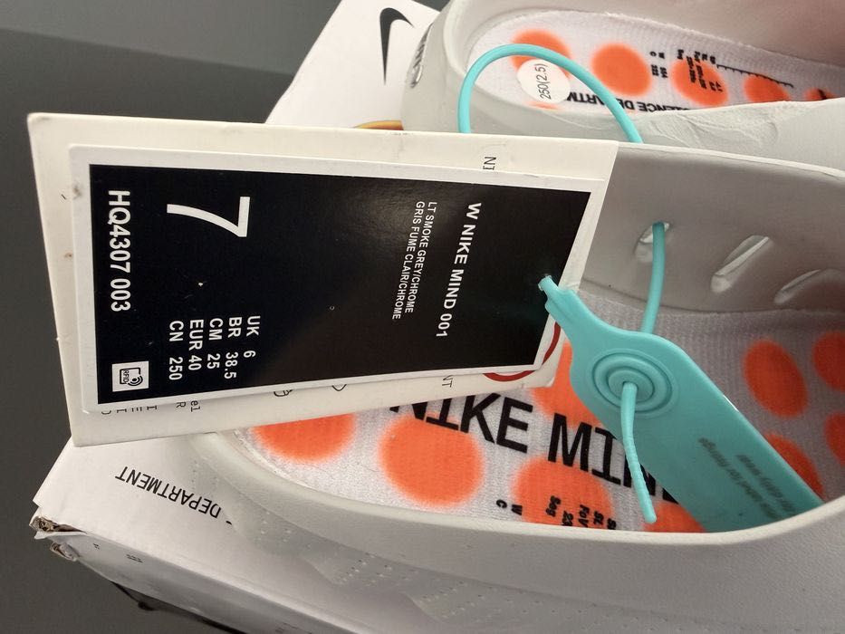 Nike Mind Original