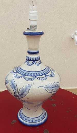 candeeiro em louça pintado a mão