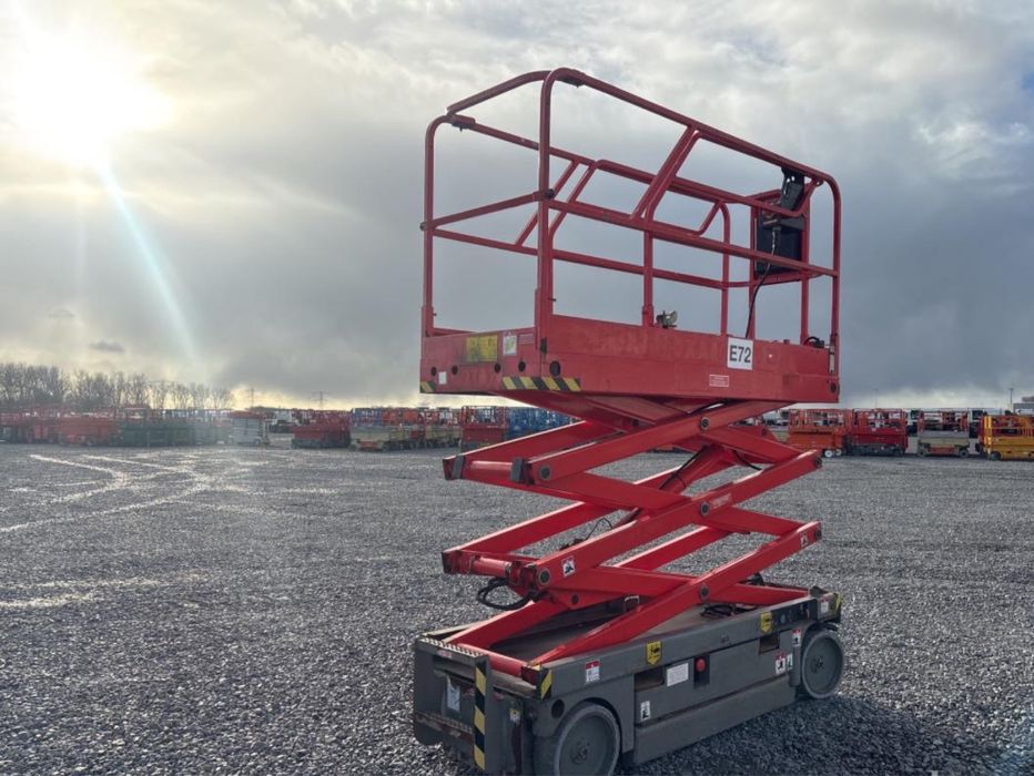 Genie 2012 Haulotte Compact 8 CU