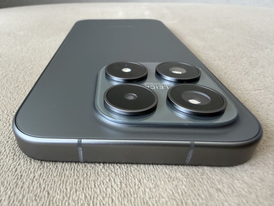 XIAOMI 17 12/512Gb Black (Global Version)