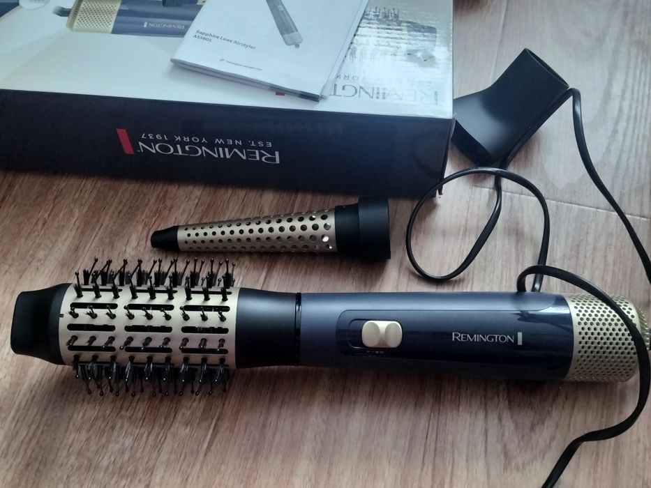NOWA suszarko-lokówka Remington