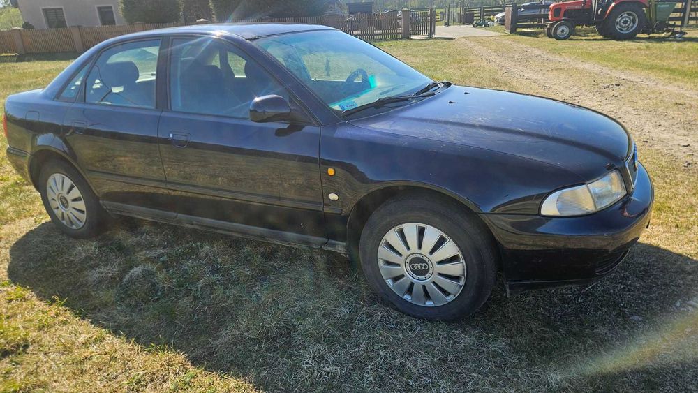Samochod Audi A4