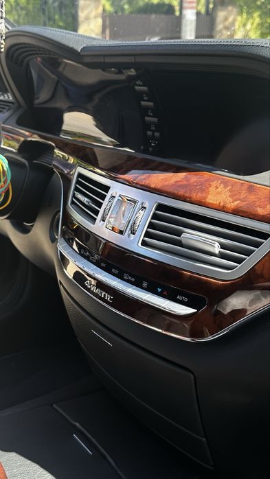 Mercedes-Benz S-class w221