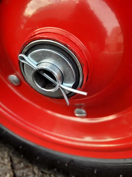 Тачка садово-будівельна строительная тип АТЕК (4.00х8) 280кг