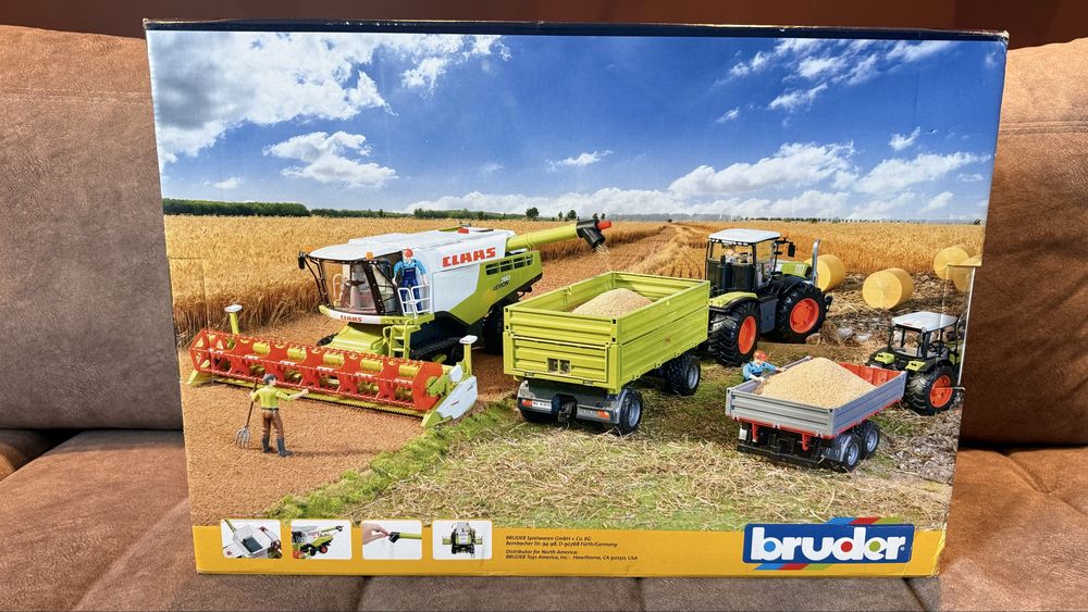 Kombajn Claas  Lexion 780 Bruder 02119