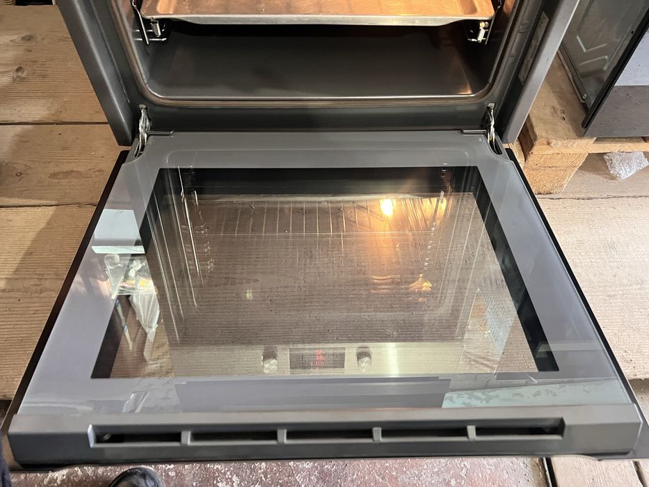 Духовка Bosch (Німеччина)