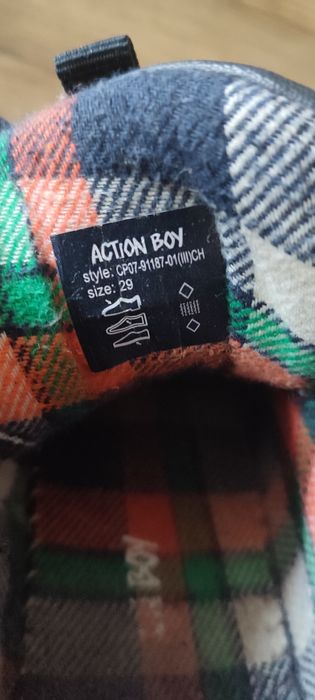 Buty jesień zimowe chlopiece 29 ciepłe zamek
