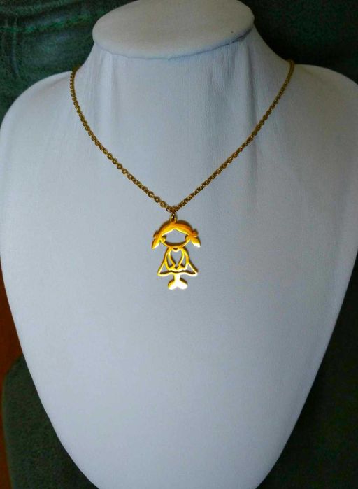 Colar Aço Dourado c/ Menina NOVO