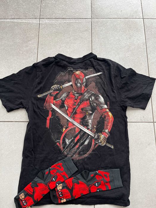t shirt koszulka Dead Poool skarpetki