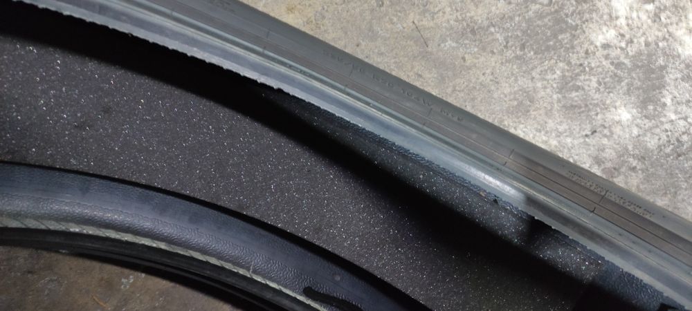Pneus  235/50/20 semi novos Pirelli