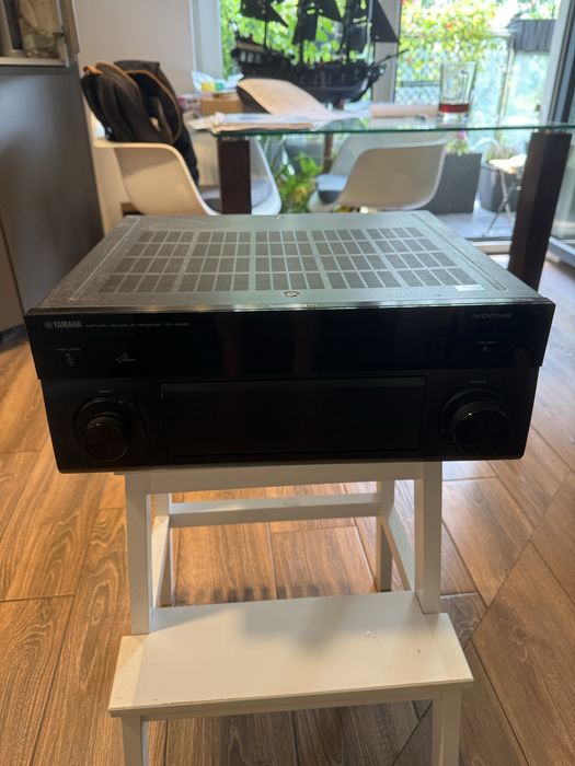 Amplituner Yamaha RX-A1020 Uszkodzony „dawca organów”