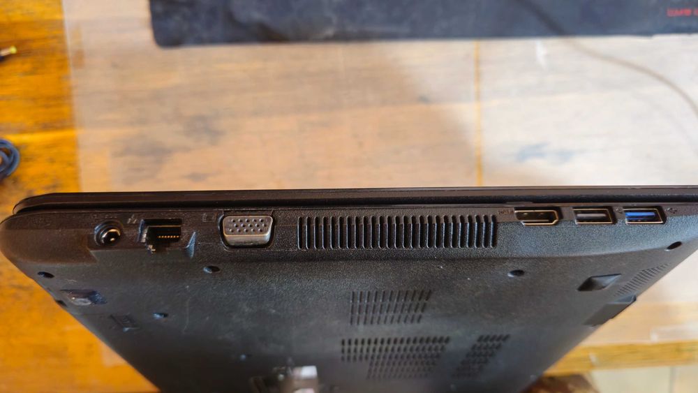 Ноутбук Terra Mobile 1513 Celeron 4 ядра DDR3 4Gb HDD 1Tb Win10 ліценз