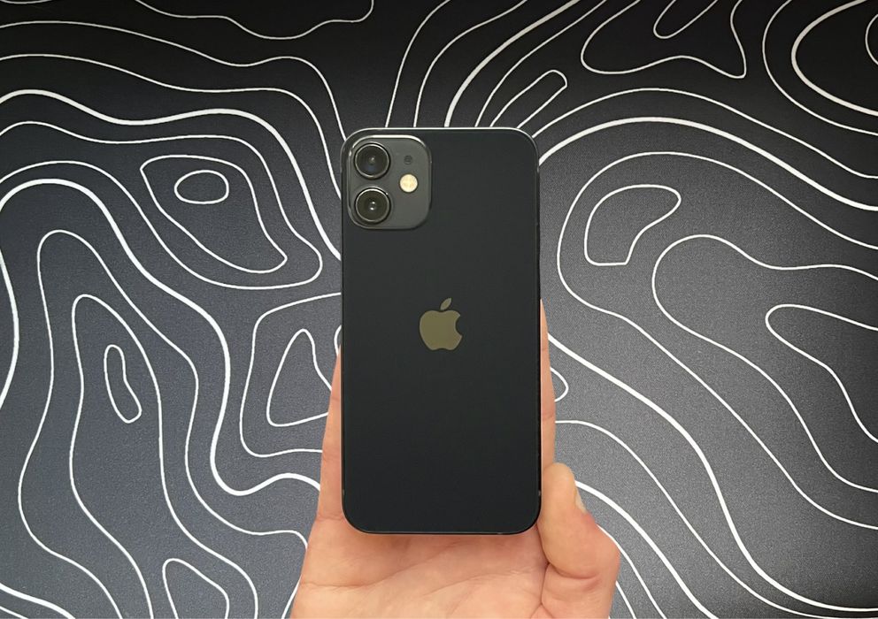 Замечательный iPhone 12 MINI - 128 гб - 85% АКБ - NEVERLOCK - BLACK