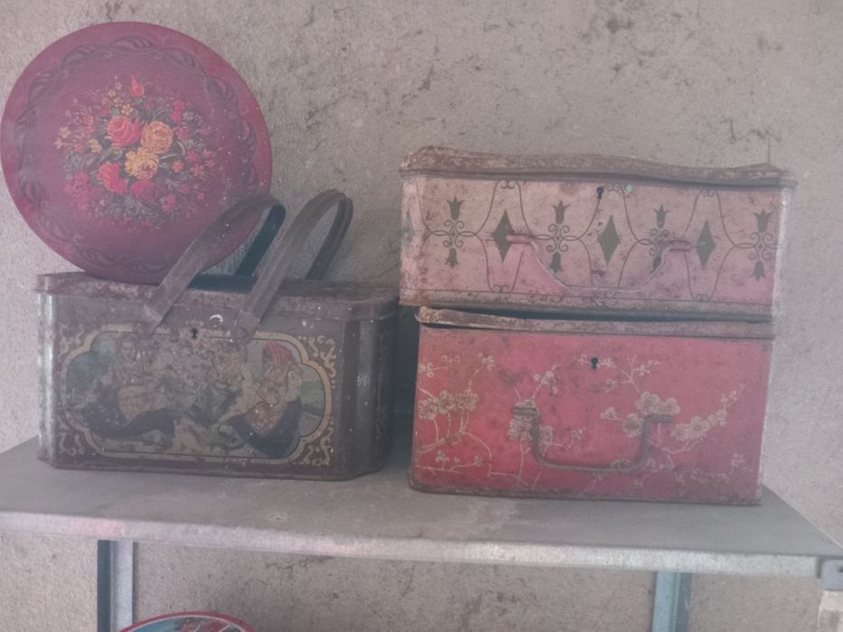 Latas antigas para venda