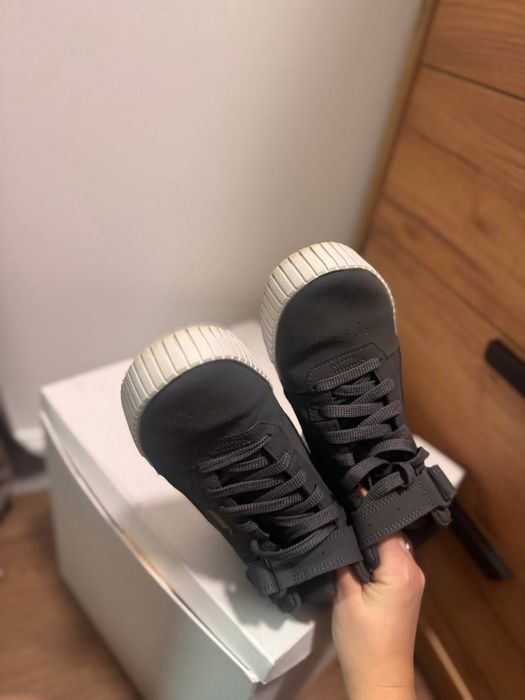 КросівкиPuma, 39 р.