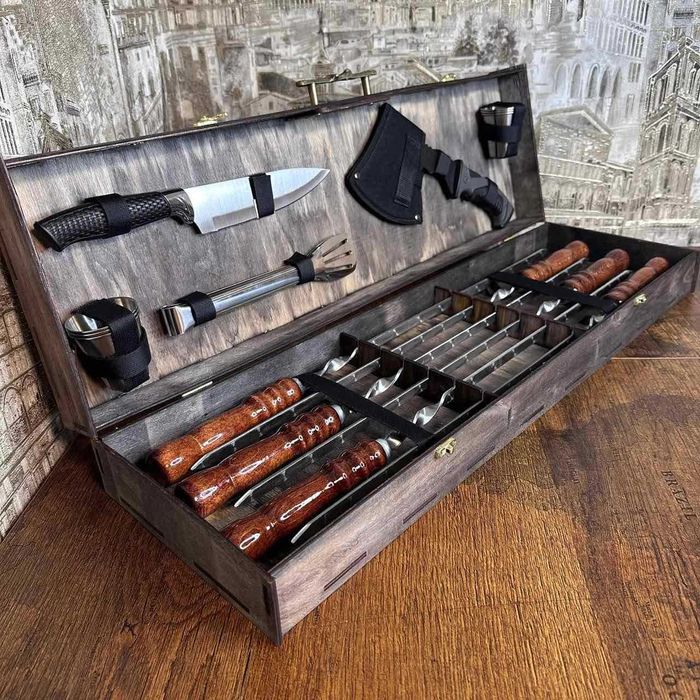 Набір шампурів у кейсі. "Младший" Подарунок мужчине, куму, папе, мужу