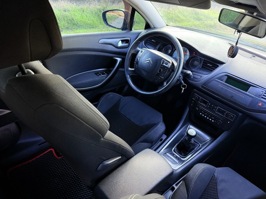 Пропоную вашій увазі Citroën C5 2010 року