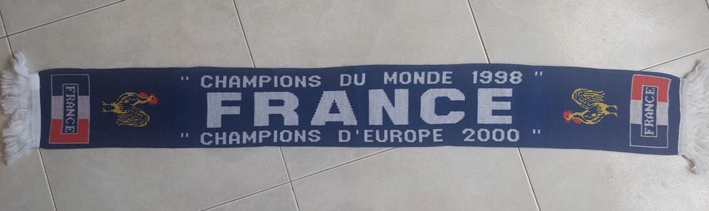 Echaroe, bufanda ,da França campeã